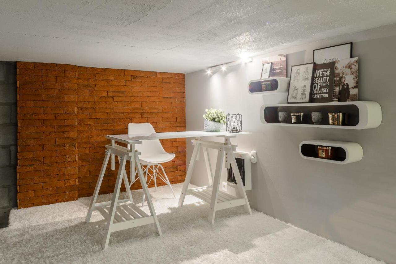 Nice Two-Level Loft In Tobaco Park Lodz  Exterior photo
