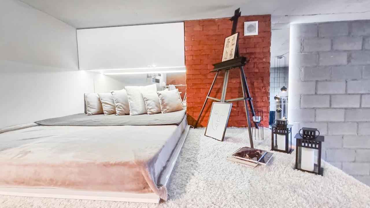 Nice Two-Level Loft In Tobaco Park Lodz  Exterior photo